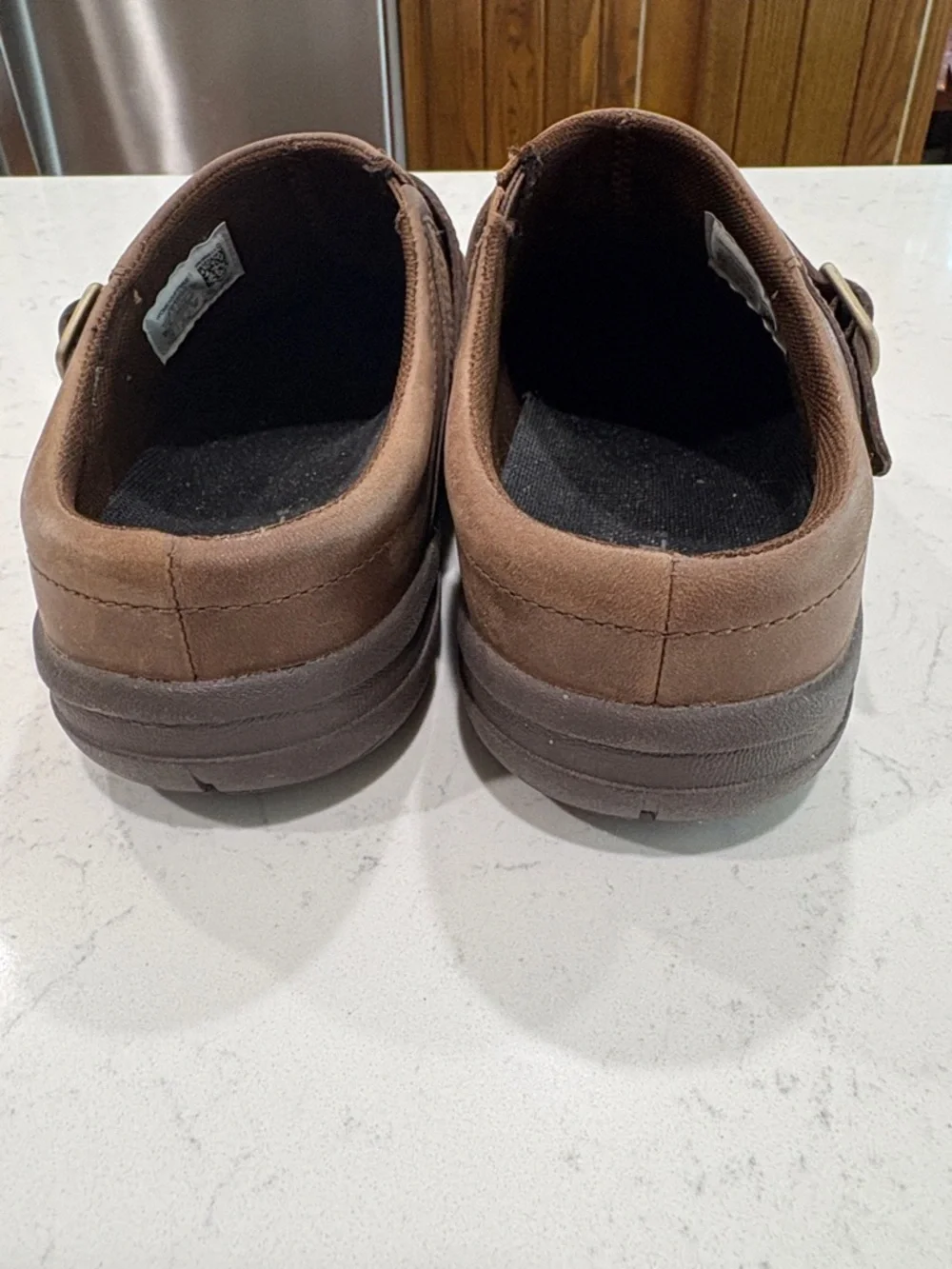 Merrell Women’s Brown Leather Slip-On’s - Picture 4 of 7